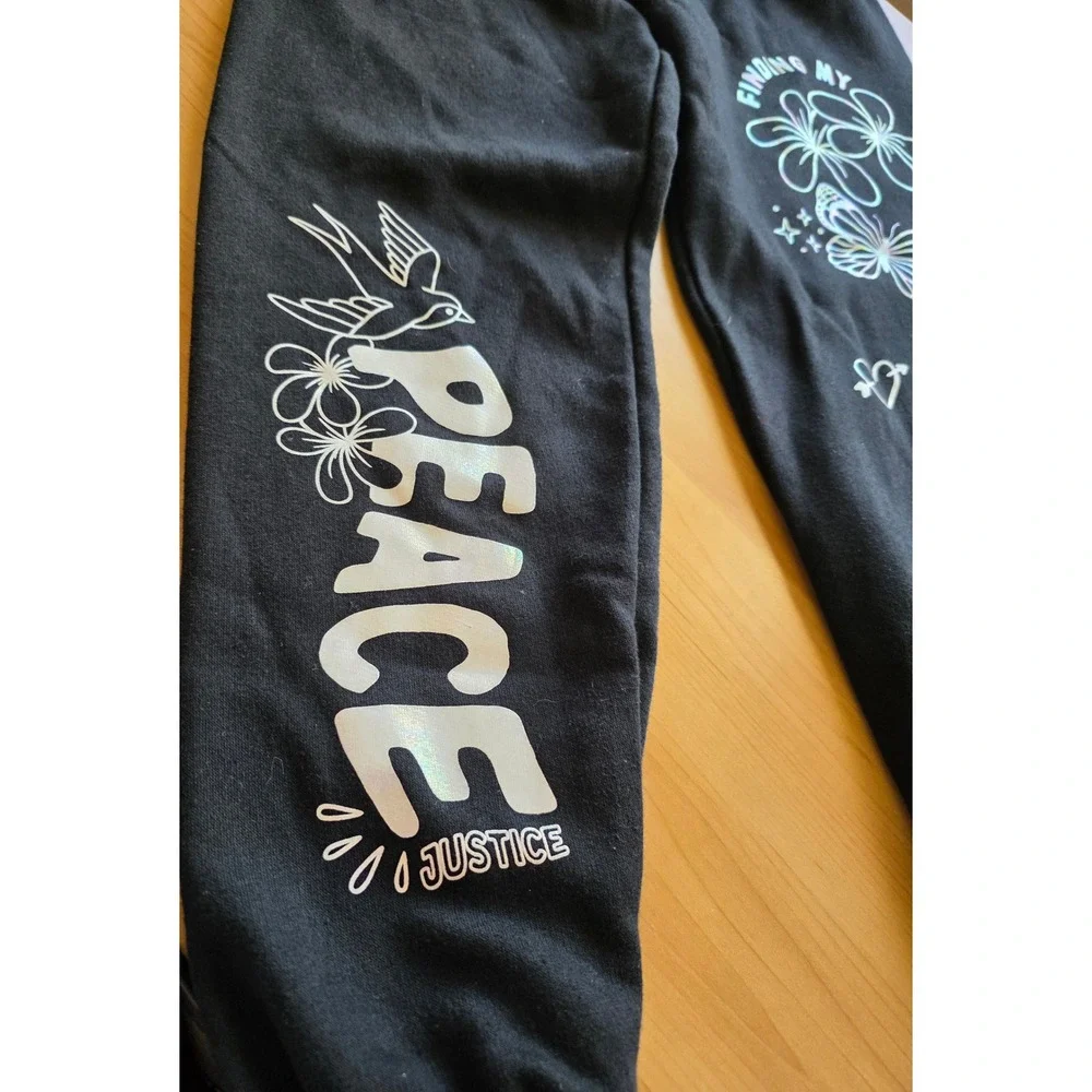 Justice Girls Black Finding My Peace Holographic Sweatshirt and Sweatpants Set S